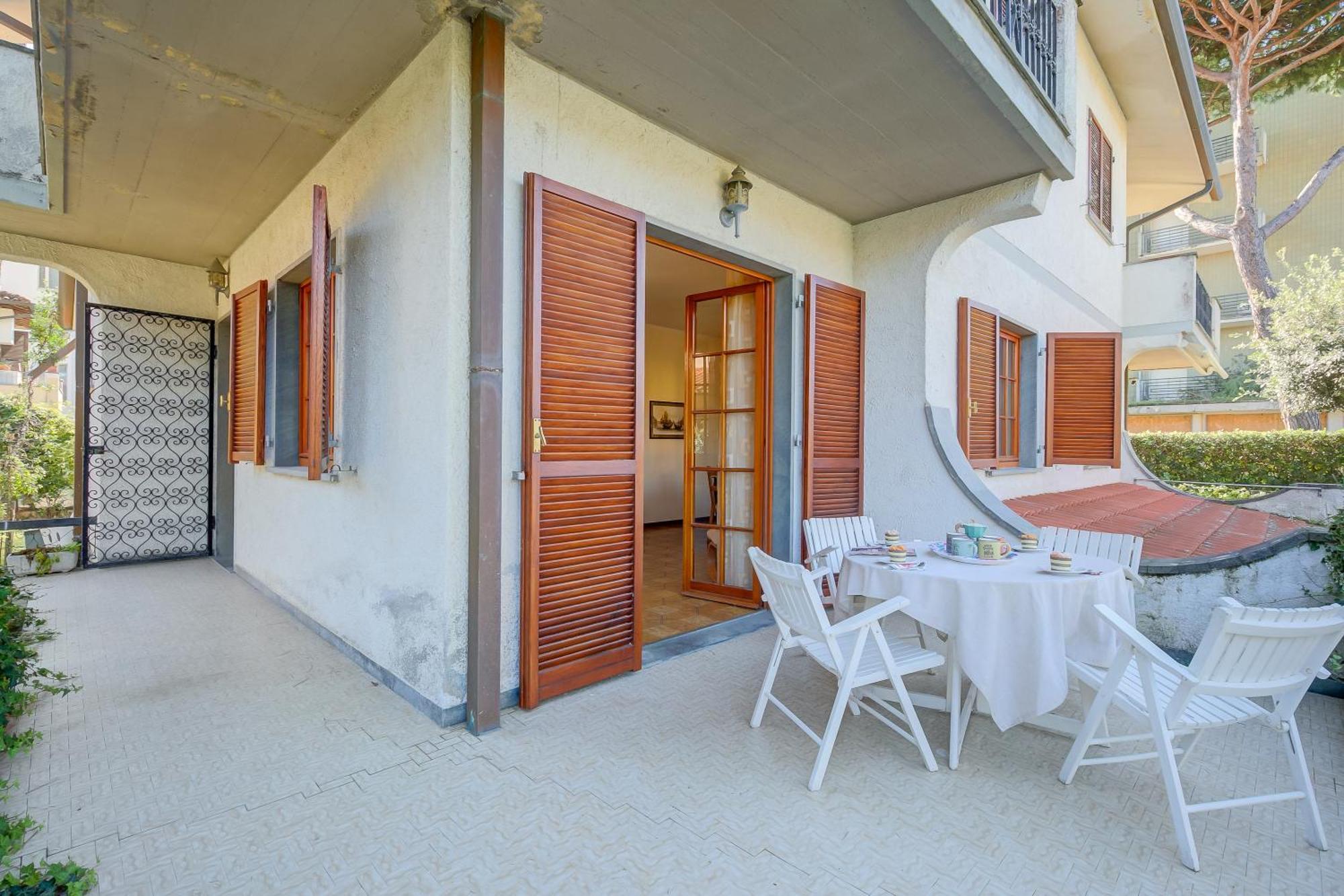 Casa Maddalena Al Mare 600M From Sea - Happy Rentals Marina di Pietrasanta Ngoại thất bức ảnh